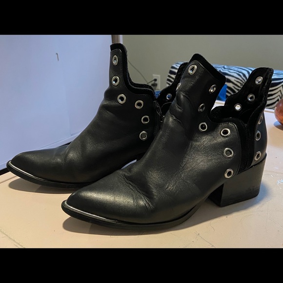 Leather Black Chelsea Boots - Picture 1 of 3